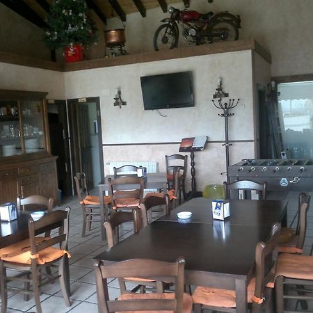 La Cerca De Dona Jimena Guest House Modúbar de San Cibrián Eksteriør bilde