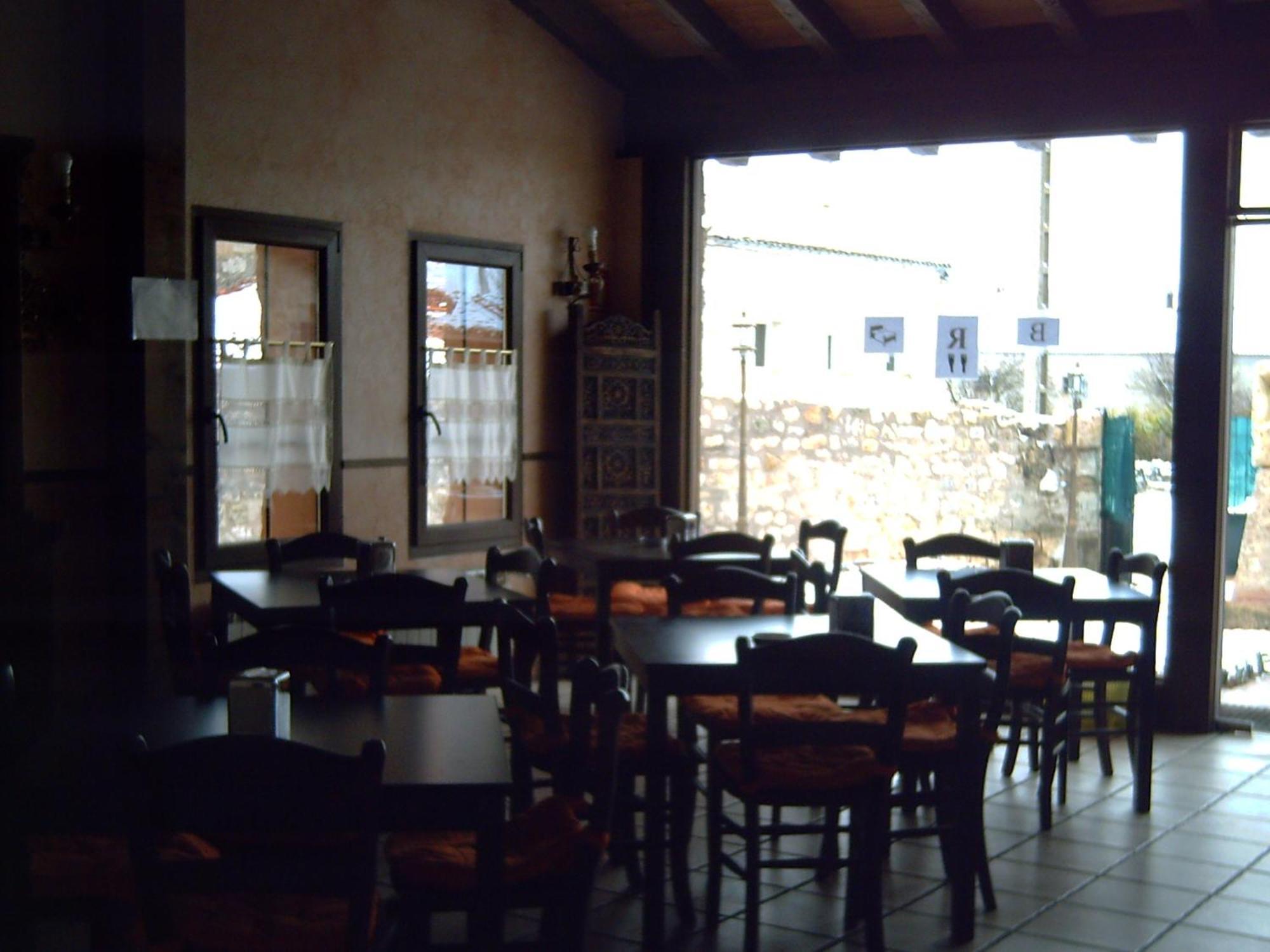 La Cerca De Dona Jimena Guest House Modúbar de San Cibrián Eksteriør bilde
